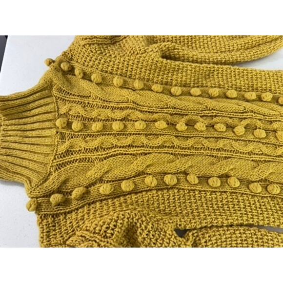 "LORAGAL" Knit Turtleneck Sweater Mustard Sz S Side Slits Bell Sleeve Millennial - Picture 7 of 12